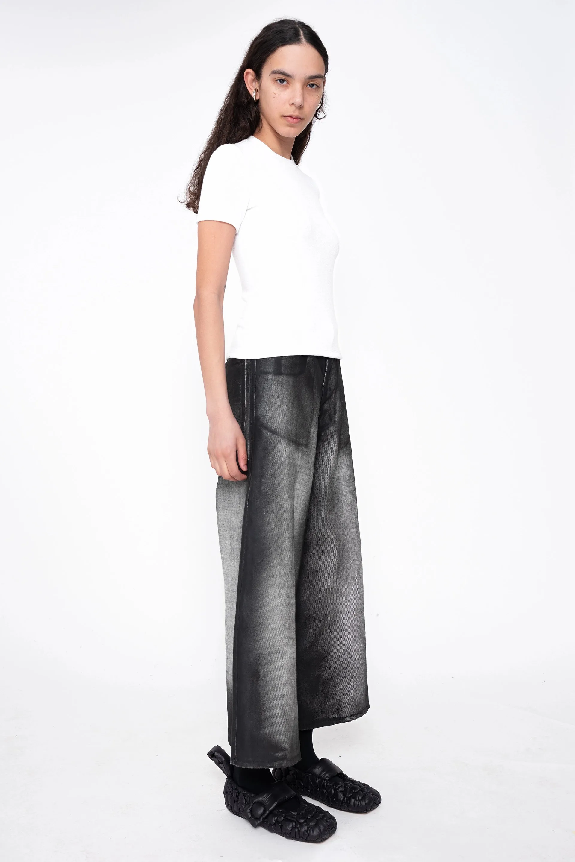 BLACK SHADOW PAINTED CROPPED DENIM PANTS
