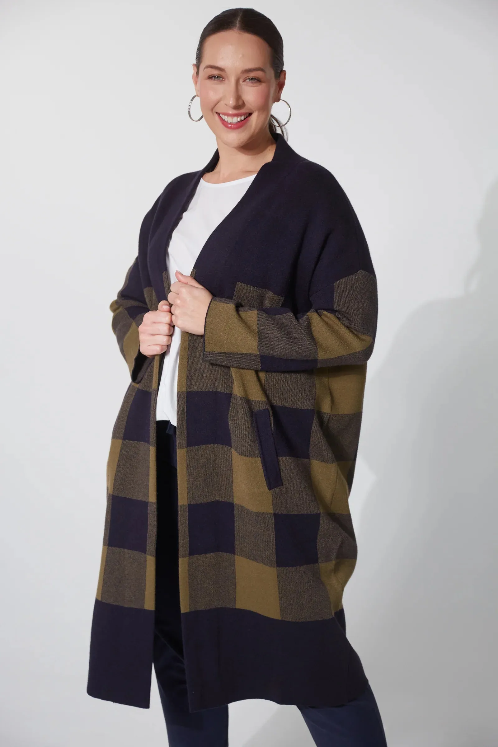 Harris Cardigan - Midnight Check