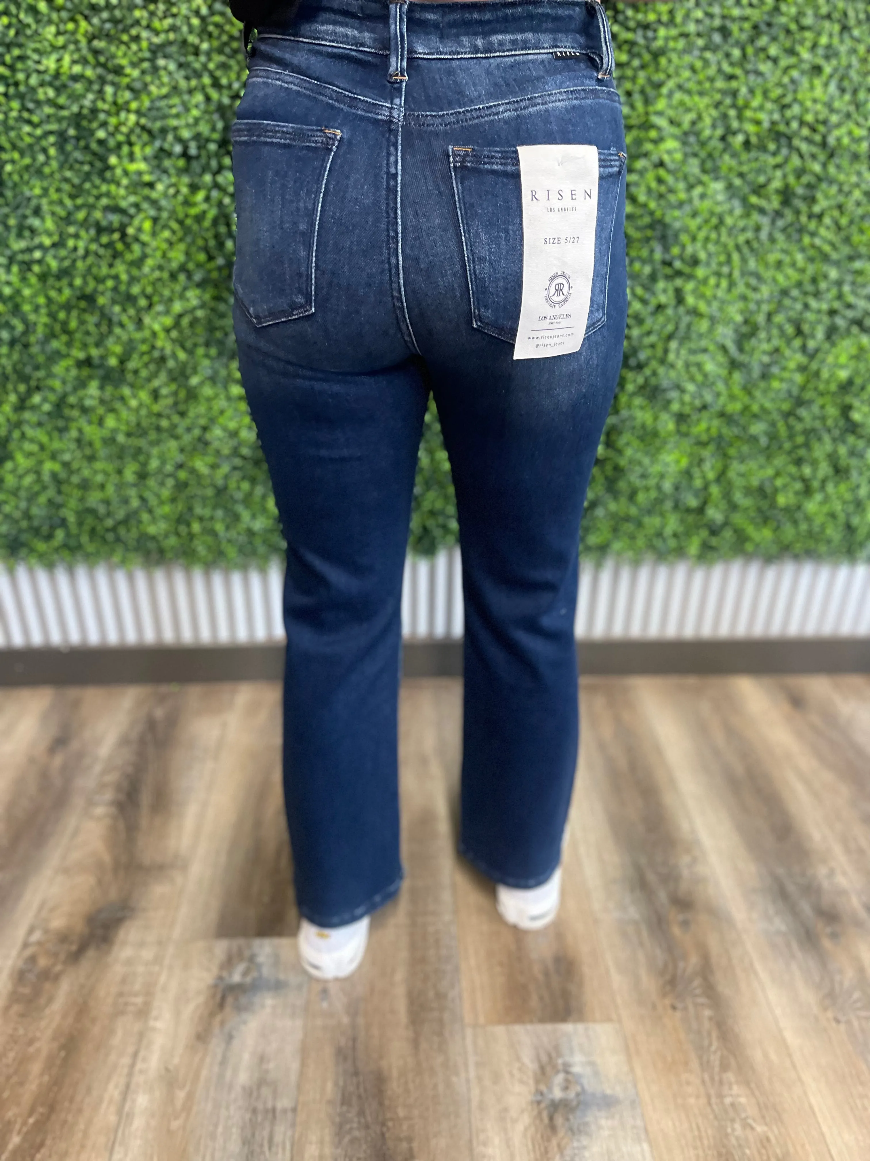 Sculpting Dark Washed Cropped Flare Jeans